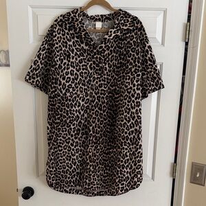 H&M Animal Print Minidress. Size L.